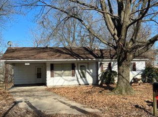 1101 Pine St, Stuttgart, AR 72160
