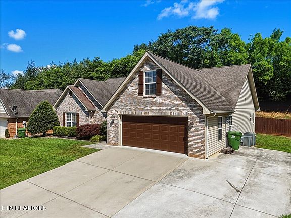 3rd image of 2705 Brantley Park Blvd