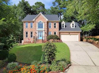 310 Rose Valley Woods Dr, Cary, NC 27513