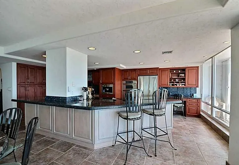 2200 S Ocean Ln #710 — Photo 10
