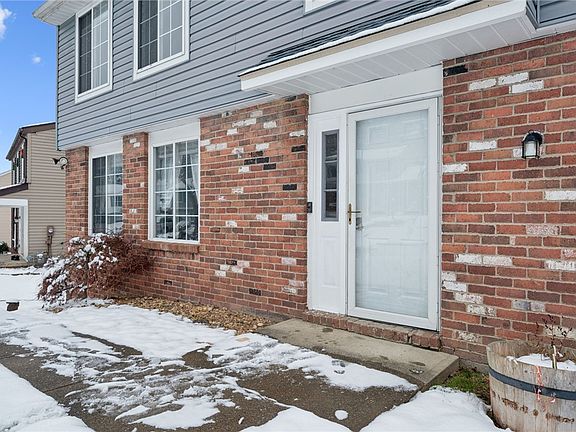 2nd image of 123 Penn Crest Dr
