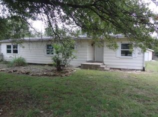 420 SE Baldwin Rd, Topeka, KS 66607