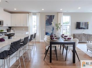174 Leona Stewart Ln, Pennington, NJ 08534