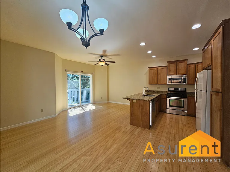 108 McCully Ln — Photo 4