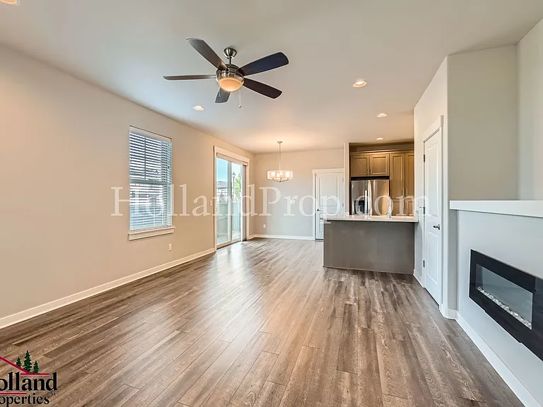 5205 SE Davis Rd — Photo 5