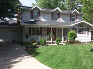 430 S Covenant Ln, Appleton, WI 54915