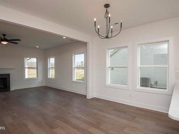 7th image of this home