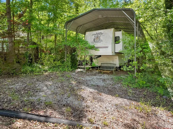 110 & 112 Whitby Way, Westminster, SC 29693
