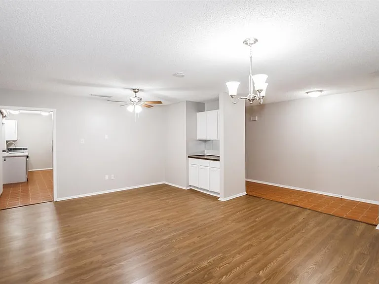 2916 White Oak Ln — Photo 20