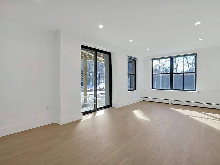 229 Piermont Ave — Photo 12