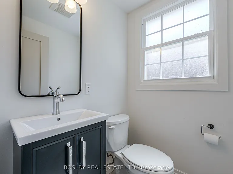 33 Forestbrook Cres — Photo 17