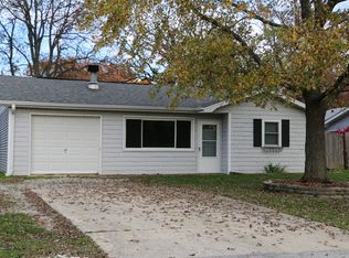 26749 S Linden Ln, Crete, IL 60417