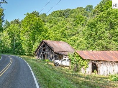 1859 Weaver Ford, Grassy Creek, NC, 28631