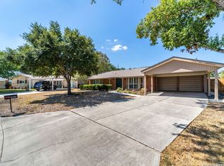 8255 Campobello Dr, San Antonio, TX 78218