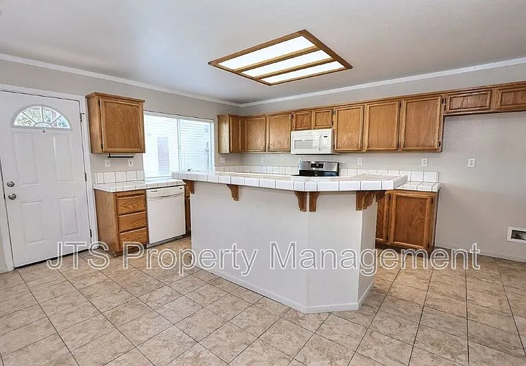 6620 Verandah Ct — Photo 17