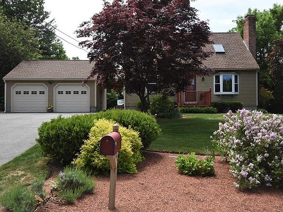 2nd image of 49 Bernice Ave