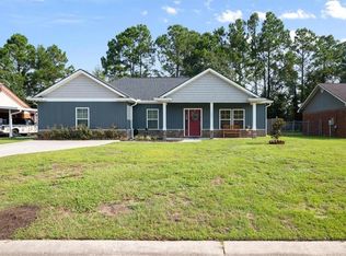1445 Enterprise Dr, Hinesville, GA 31313