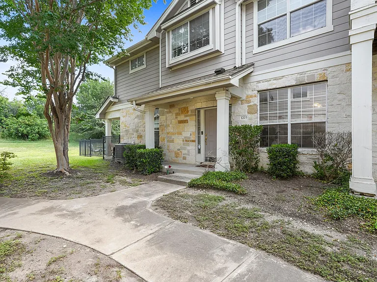 1900 Scofield Ridge Pkwy #1203 — Photo 7
