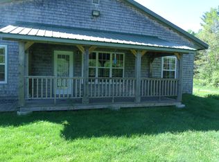 32D Stagecoach Rd, Unity, ME 04988