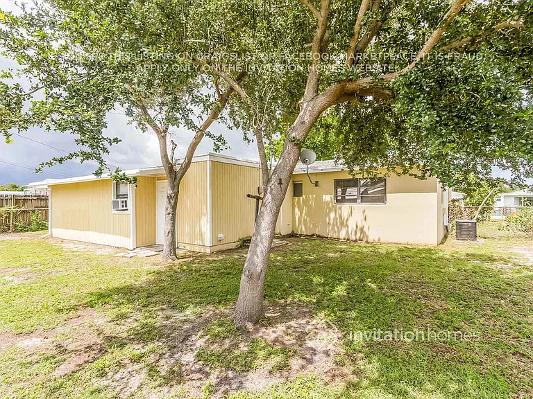 9504 Bloomfield Dr — Photo 19