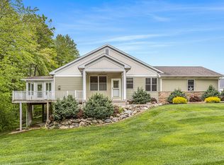 1401 Trailview Dr #1, Greenville, MI 48838