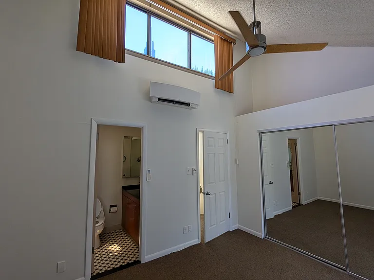 Back bedroom