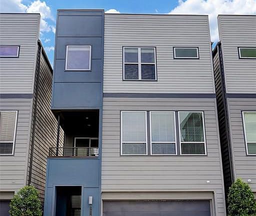 2nd image of 3026 Charline Ave