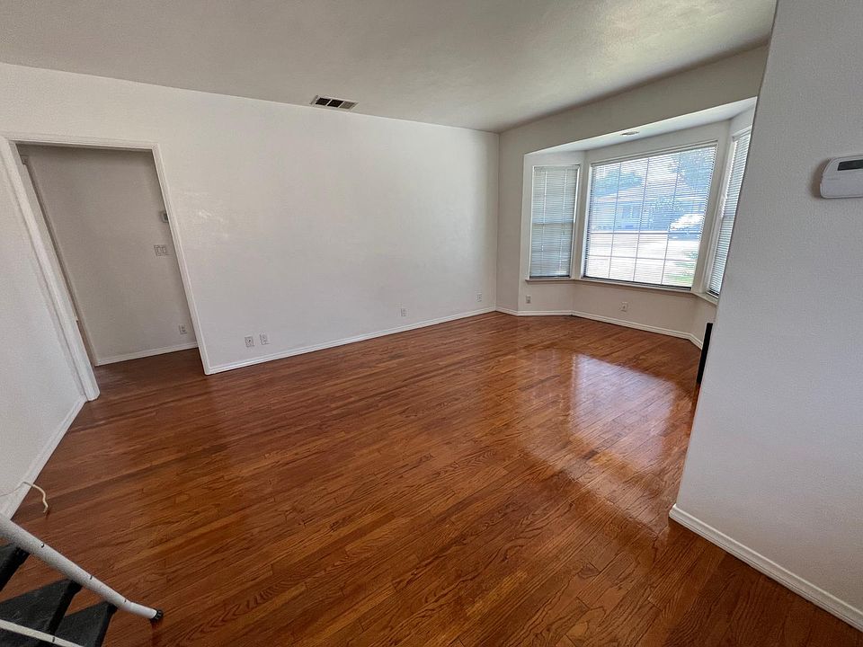 1st image of 3436 Gaydon Ave
