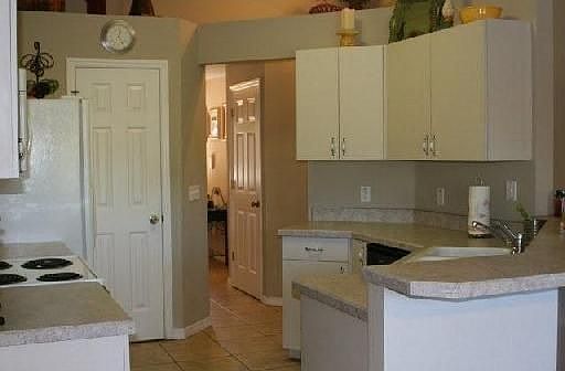 1st image of 406 W Crystal Dr