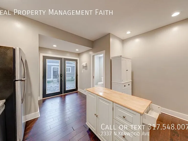 2337 N Kenwood Ave — Photo 11
