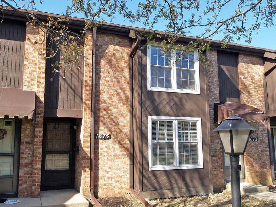 1st image of 1675 Saint James Ct