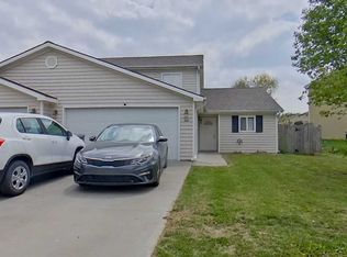 512 Highland Ridge Dr, Manhattan, KS 66503