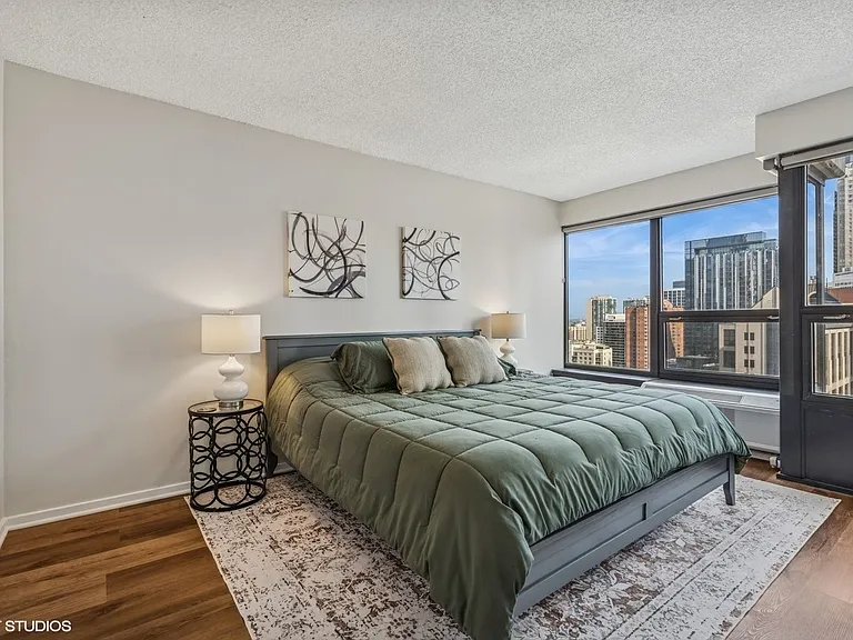 30 E Huron St #2511 — Photo 8