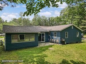 2nd image of 225 Creek Rd