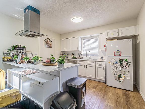 5th image of 402 EUNICE DRIVE