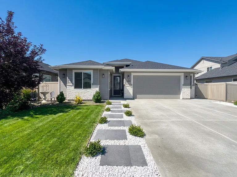 2406 W Herron Ridge Ct — Photo 1