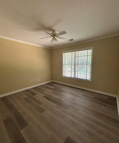 8002 Allerton Ln — Photo 26
