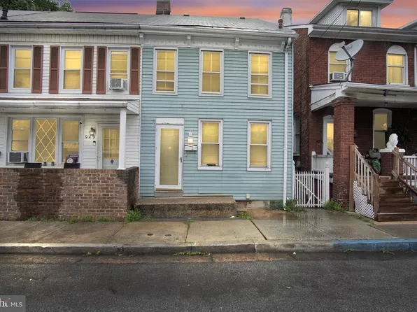 951 E King St, York, PA 17403