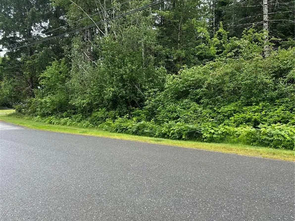 3 Despins Rd, Sayward, BC V0P 1R0