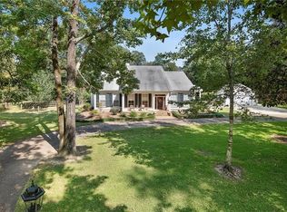 18254 Reeves Dr, Covington, LA 70435