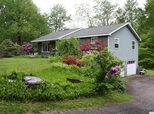 40 Birch Rd, Valatie, NY 12184