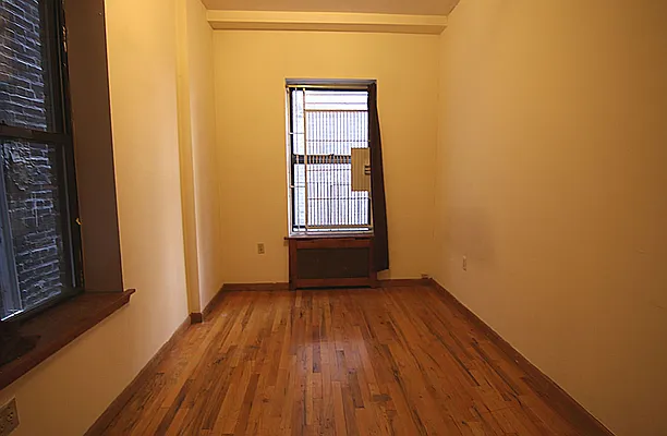 Rented by Guidance Realty Corp. | media 8