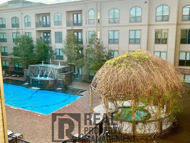2299 Lone Star Dr #334 — Photo 16