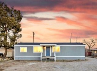 2869 B St, Rosamond, CA 93560