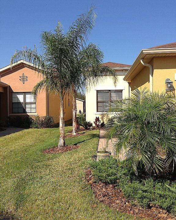 2nd image of 909 Shady Canyon Way