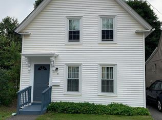 4 Middle St, Hallowell, ME 04347