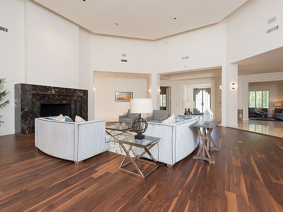 Living Room IV