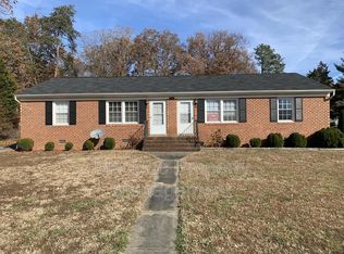 101 Lee St #B, Bowling Green, VA 22427