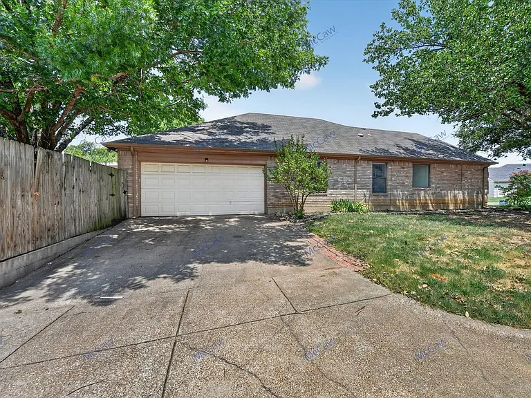 7001 Bentley Ave — Photo 27