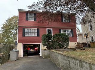 17 Ocean View Ave, Greenwich, CT 06830